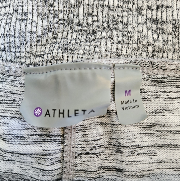 Women’s Athleta Heathered Gray Downplay Mini Skirt Athletic Medium - Picture 3 of 5